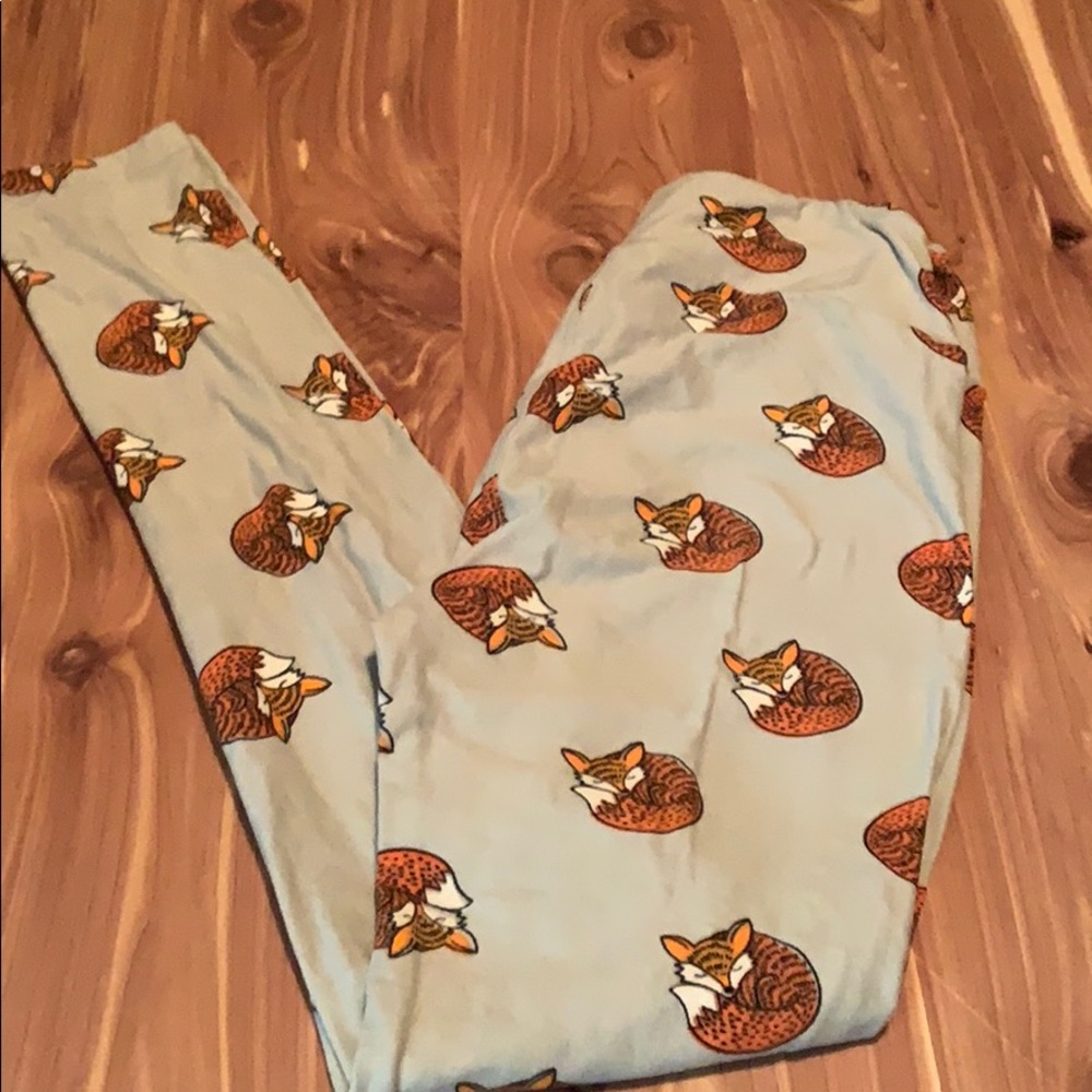 Lularoe fox leggings